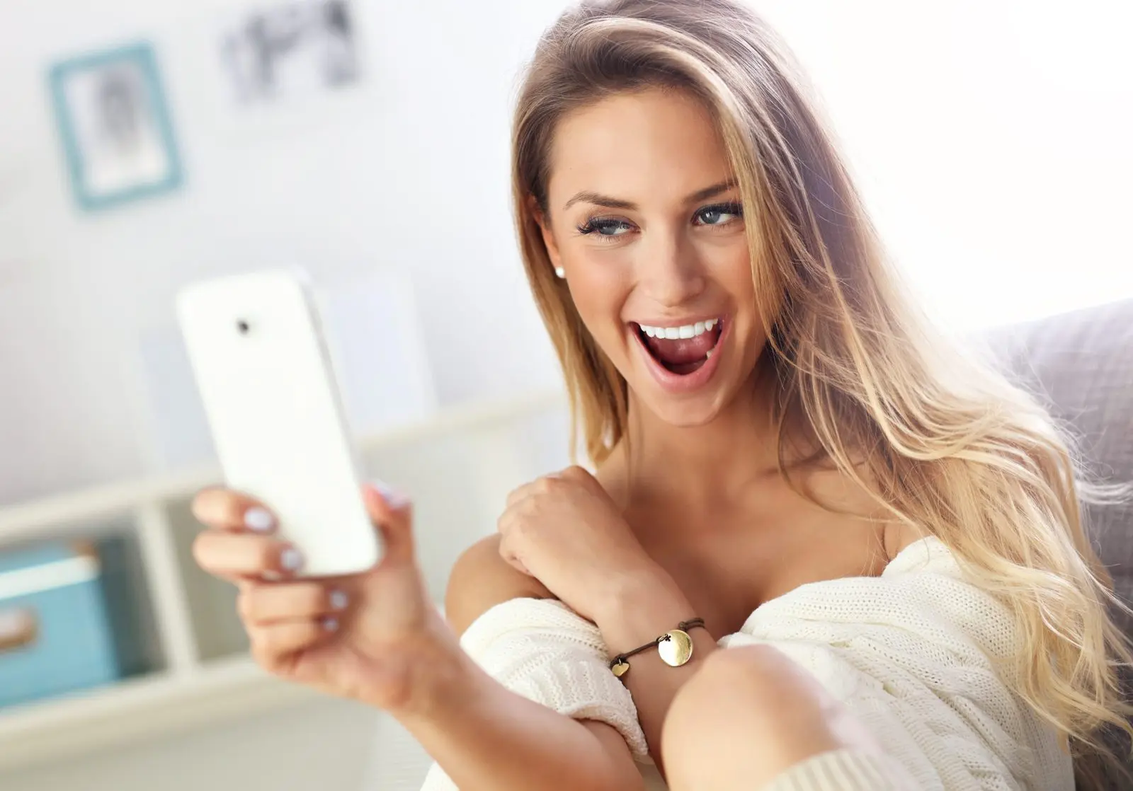 BongaModels Mobile App, работа вебкам через телефон
